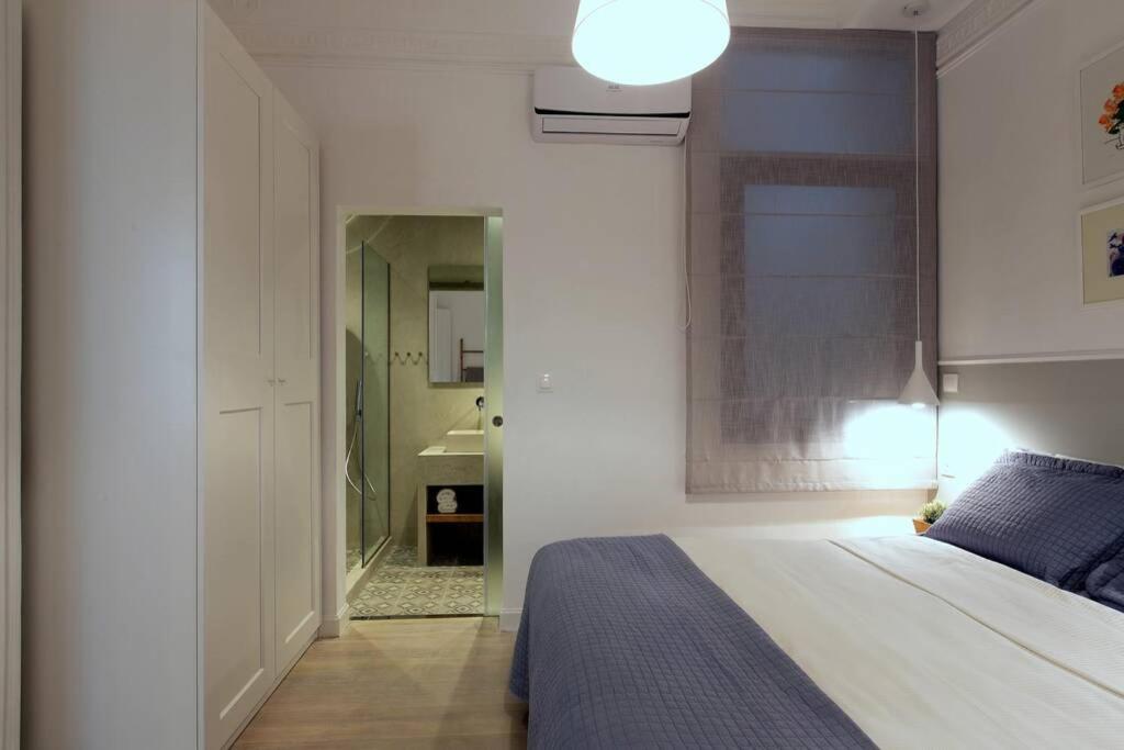 Athens Center Modern Apt In Art Nouveau Building Ngoại thất bức ảnh